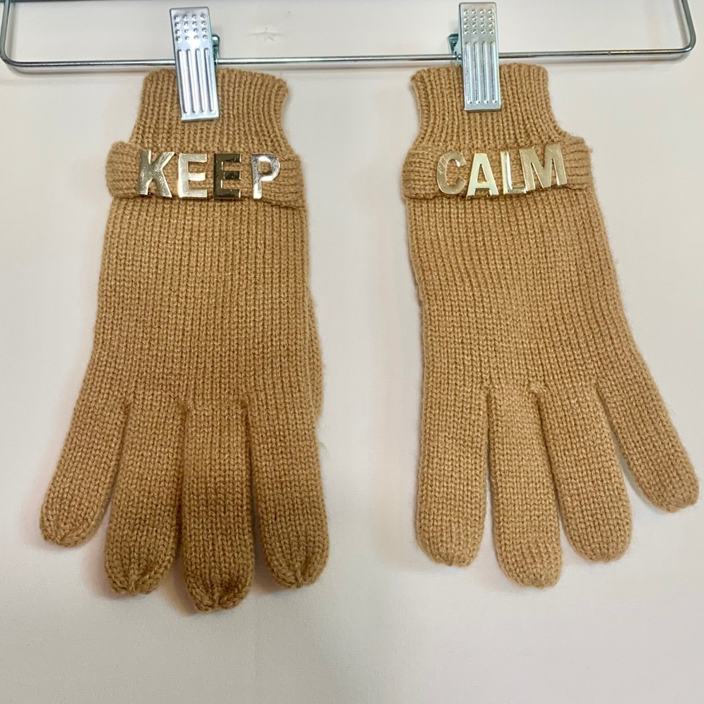 BCBGeneration Keep Calm knit gloves